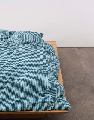2---janne_duvet_cover_stormy_blue_101882_671_lr_d2_p
