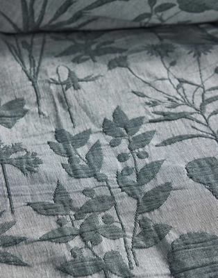 4---maribel_duvet_cover_green_101890_140_lr_d3_p