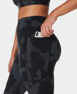 7---sb6438z_blackfadeprint_fulllength_5