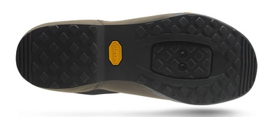 2---260067021-Giro_S_RumbleVR_SpanishMossBlack_Bottom