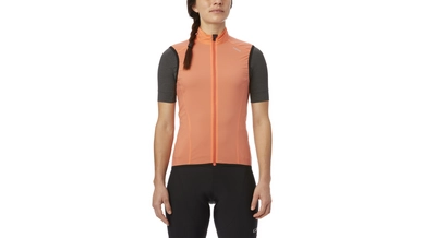 2---270216006-Giro-W-chrono-expert-wind-vest-peach-main