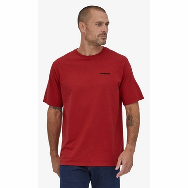 2---T-Shirt Patagonia Men P-6 Logo Responsibili-Tee Sumac Red-2