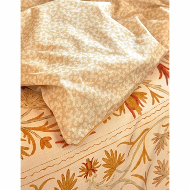 2---Vicia_Duvet_cover_Yellow_straw_100940_540_LR_D2_P