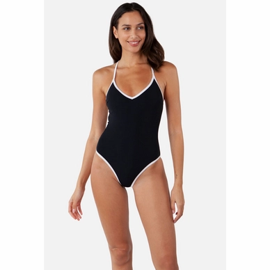 2---0890_yarran-plunge-one-piece_01_amf6