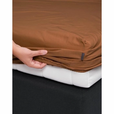 2---minte_fitted_sheet_leather_brown_401244_103_434_lr_s1_p_1