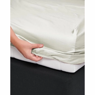 2---satin_oyster_fitted_sheet_sfeer_01_lr