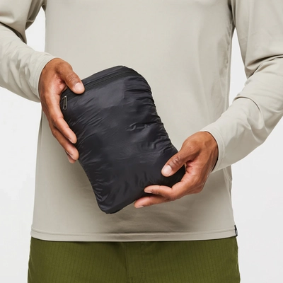 7---1200x1200png-F23MFuegoDownVestCotopaxiBlack_9_1200x