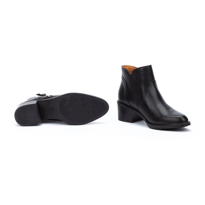 70-W2D-8674_000_Pikolinos_BACAROT_BLACK_full