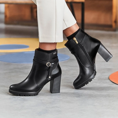 90-W7M-8806_000_Pikolinos_CONNELLY_BLACK_full