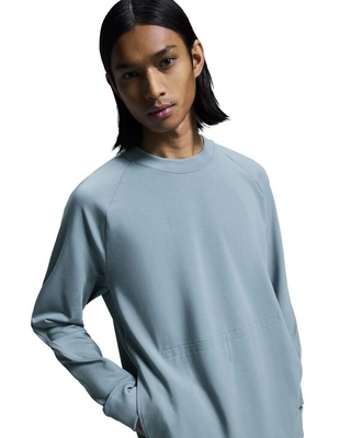 5---Small JPEG-1ME30102523-movement_crew-fw24-coast-m-4x5-tr-g3