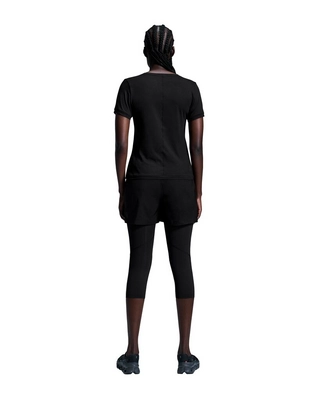 4---Small JPEG-1WE30380553-movement-t-fw24-black-w-4x5-tr-g2