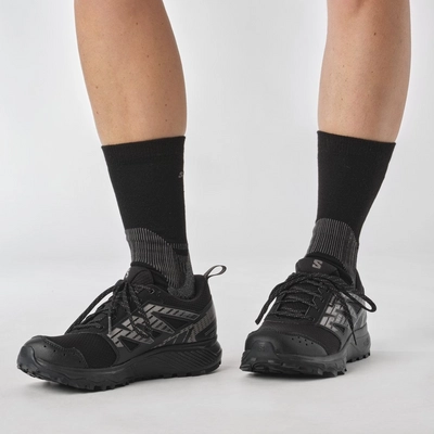 7---salomon-wander-gtx-w-black-plum-kitten-gull