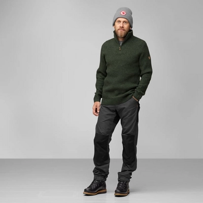 3---ovik_half_zip_knit_m_86672-662_a_model_fjr