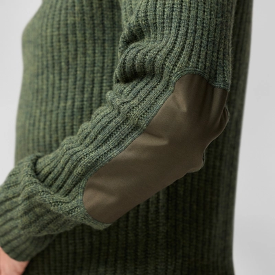 7---ovik_half_zip_knit_m_86672-662_e_model_fjr