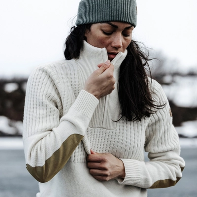 square_winter23_midlayers_1x5a4773