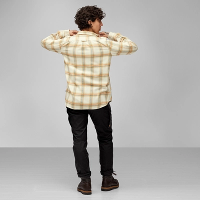 4---ovik_heavy_flannel_shirt_w_86999-113-196_b_model_fjr