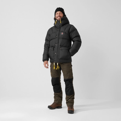 3---expedition_down_lite_jacket_m_84605-550_c_model_fjr