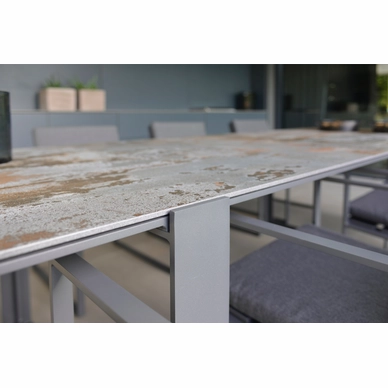 2018 Borek Dekton Faro table Bertram Beerbaum detail_preview