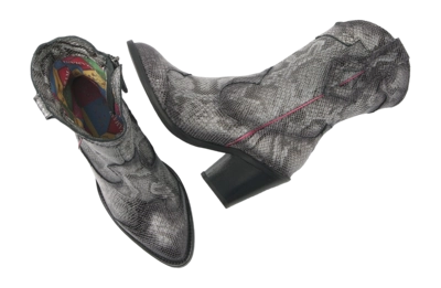 35.120-grey-python4_2000x2000-_no-bg