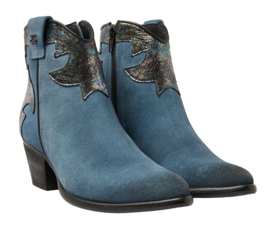 LA85692-jeans2_2000x2000-_no-bg