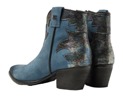 LA85692-jeans3_2000x2000-_no-bg