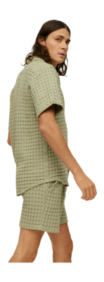 7---aHR0cHM6Ly9vYXMuY2VudHJhY2RuLm5ldC9jbGllbnQvZHluYW1pYy9pbWFnZXMvMTAxNl8xMDBkMDE3NGFkLTI3XzcwMDYtMDJfNTAwOS0wMl9kdXN0eS1ncmVlbi1wb3J0by13YWZmbGUtc2hpcnRfc2hvcnRzXzIxOTRfY3JvcC1vcmlnaW5hbC5qcGc=-_no-bg