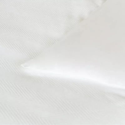 4---VNM-LIVA-WIT_DBS-detail_800x800