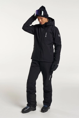 6---5017798_moa-ski-jacket-w-fullbody_999_21-1