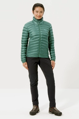 9---womens_cirrus_flex_jacketeucalyptus-greenslate_qip_34_egs_video_2