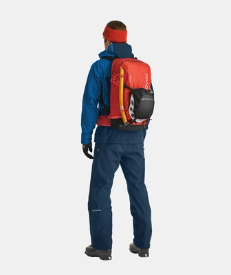 7---70716-3L_ORTLER_JACKET_M-M-02