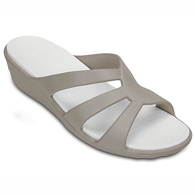 Sandaal Crocs Women's Sanrah Strappy Wedge Platinum