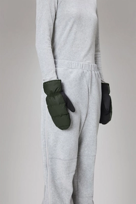2---Lohja_Puffer_Mittens-Gloves-16080-03_Green-2