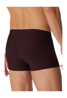 3---shorts-rot-schwarz-gestreift-long-life-soft-2-174646-500-back-_no-bg
