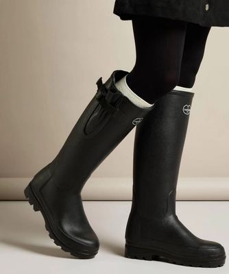 6---le-chameau-women-vierzonord-neoprene-lined-boot-black_model