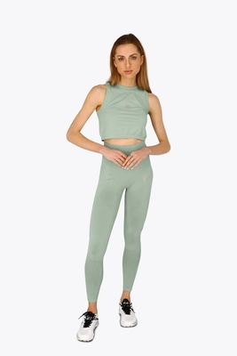 APP00055_9048_4_Women_Tech_Tank_Jadeite_1162x@2x