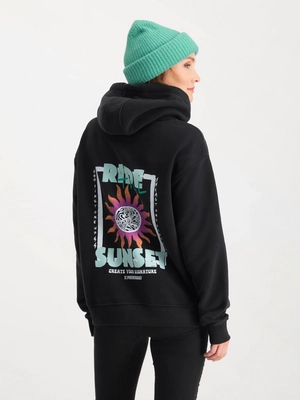 4---pb130412_black_torso_kort_RAW_7_eb2e08ee-6021-4d34-ac08-9b586cf1347a