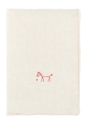 2---l1n0-embroidery-winter-blanket-greige-nobodinoz-1-8435574934147_1-_no-bg