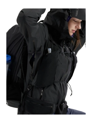 8---S25-X000009674-Beta-SL-Jacket-Black-Women-s-Pit-Zip-_no-bg