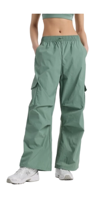 Broek New Balance Women Nylon Cargo Pant Dark Juniper