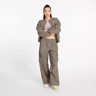 Broek New Balance Women Nylon Cargo Pant Dockside