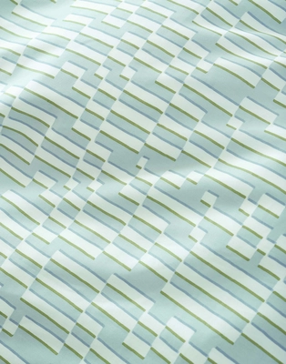 Harpa_Duvet_cover_Blue_haze_102174_682_LR_D1_P