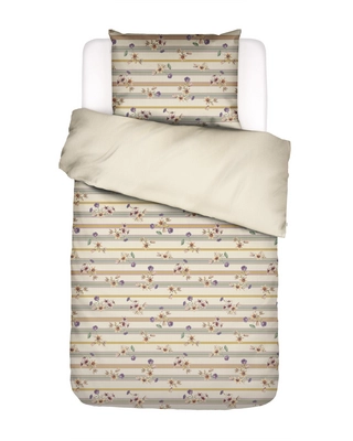 3---Amare_Duvet_cover_Vanilla_102210_292_LR_P11_P