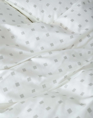 Iben_Duvet_cover_Grey_mist_102175_686_LR_D1_P