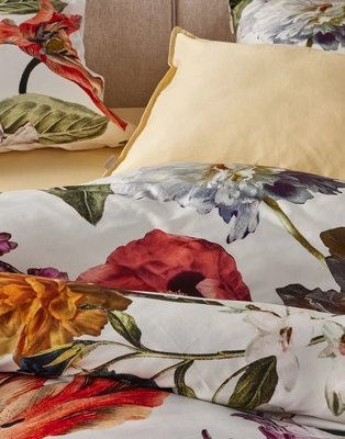 Filou_Duvet_cover_White_102343_204_LR_D1_P