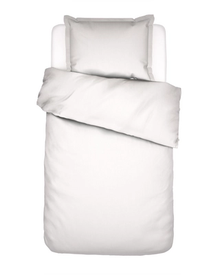 Aziza_Duvet_cover_White_102445_204_LR_P11_P