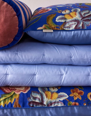 3---Ruth_Quilt_Lavender_blue_100180_414_LR_S1_P