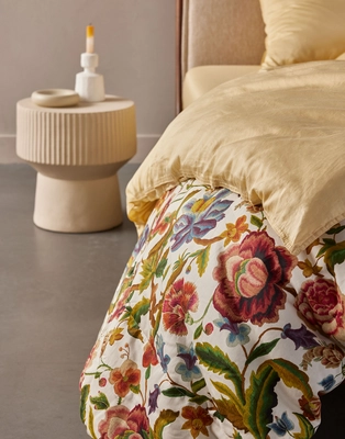 2---Roselina_Quilt_Vanilla_102264_292_LR_D1_P