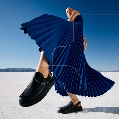 5---GEN-FF-LEATHER-BACK-STRAP-MOC-MULES-ALL-BLACK_IY8-090_4