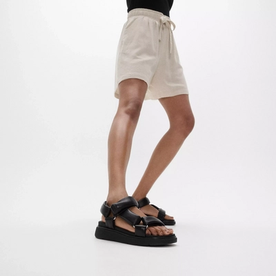 5---GEN-FF-SOFT-LEATHER-BACK-STRAP-SANDALS-ALL-BLACK_IZ8-090_1