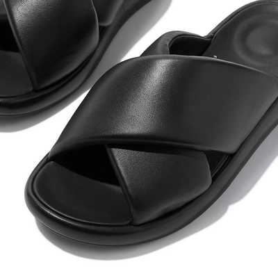 3---IQUSHION-D-LUXE-PADDED-LEATHER-CROSS-SLIDES-ALL-BLACK_JB5-090_2